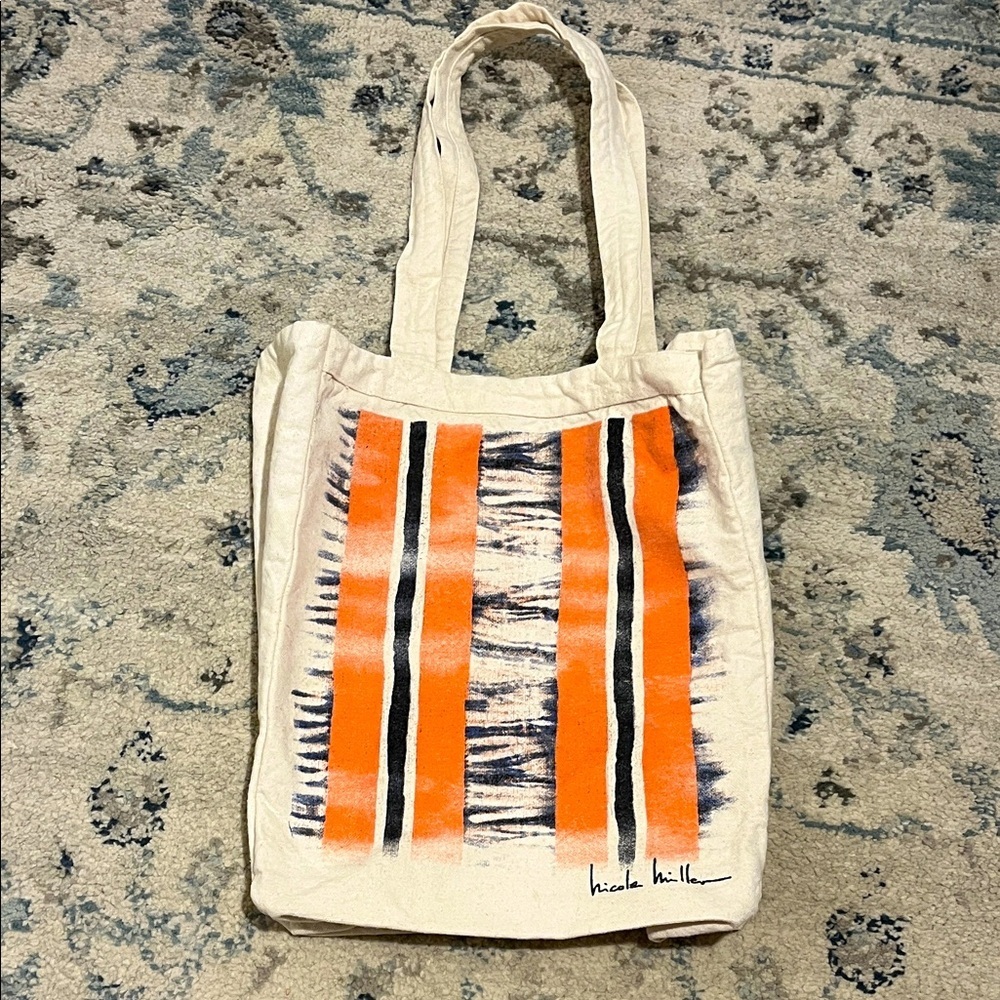 Nicole Miller Cream Tote Orange Black Design